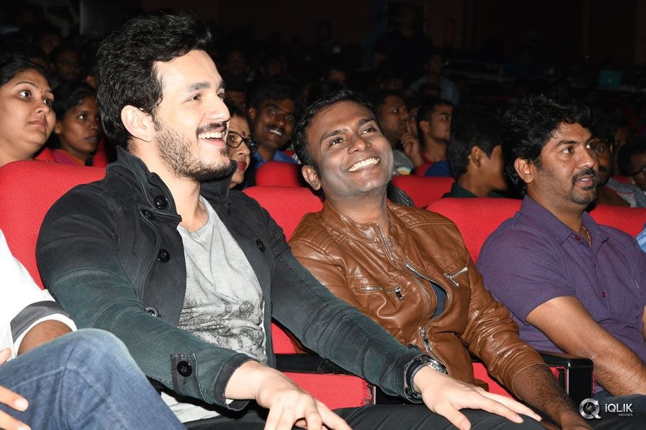 Aatadukundam-Raa-Movie-Audio-Function